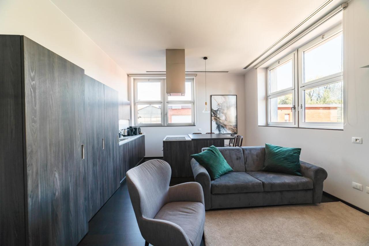 Appartement Moderno Bilocale 64Mq Con Parcheggio E Palestra à Milan Extérieur photo