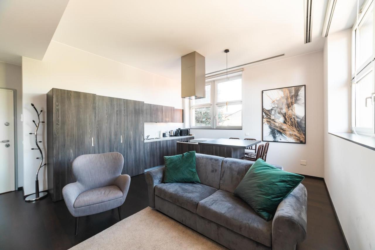 Appartement Moderno Bilocale 64Mq Con Parcheggio E Palestra à Milan Extérieur photo